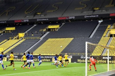 Soccer: Eerie silence across stadiums as Bundesliga restarts