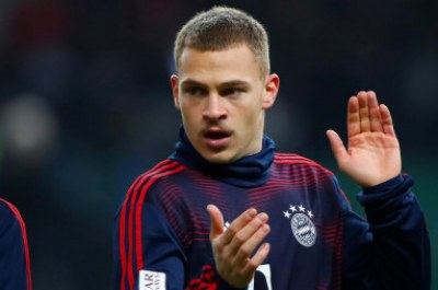 Players have responsibility to oppose racism, says Bayern’s Kimmich
