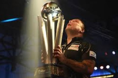 PDC World Darts Championship, 2020/21: Gerwyn Price wins Sid Waddell Trophy and climbs to top of world rankings