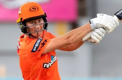New Zealand’s Sophie Devine scores 36-ball hundred, fastest-ever in women’s T20 cricket
