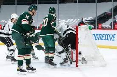 NHL roundup: Wild win 5th straight, end Kings’ streak at 6
