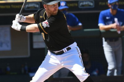 Todd Frazier opts out of Pirates deal
