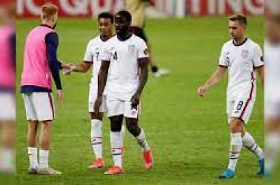 Soccer-Jamaica, U.S. friendly to go ahead despite positive COVID-19 tests