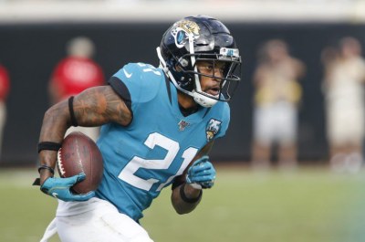 CB A.J. Bouye agrees to deal with Panthers