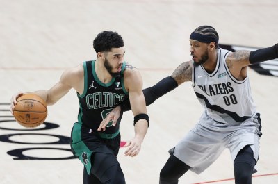 NBA roundup: Celtics clip Blazers for 4th straight win