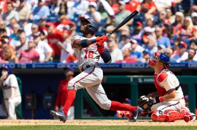 MLB roundup: Nationals rally in 9th for wild win